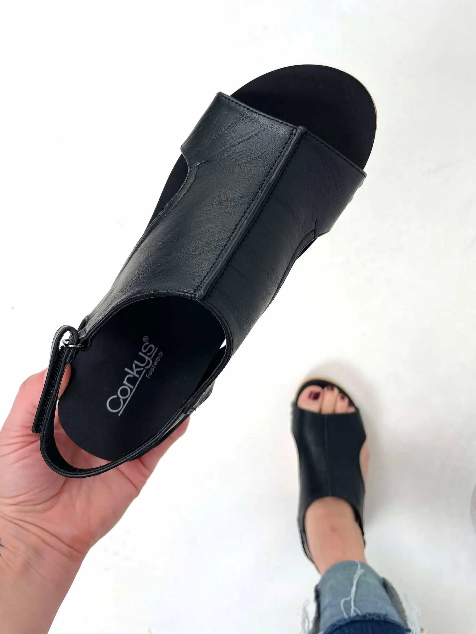Corkys - VOLTA II - Black