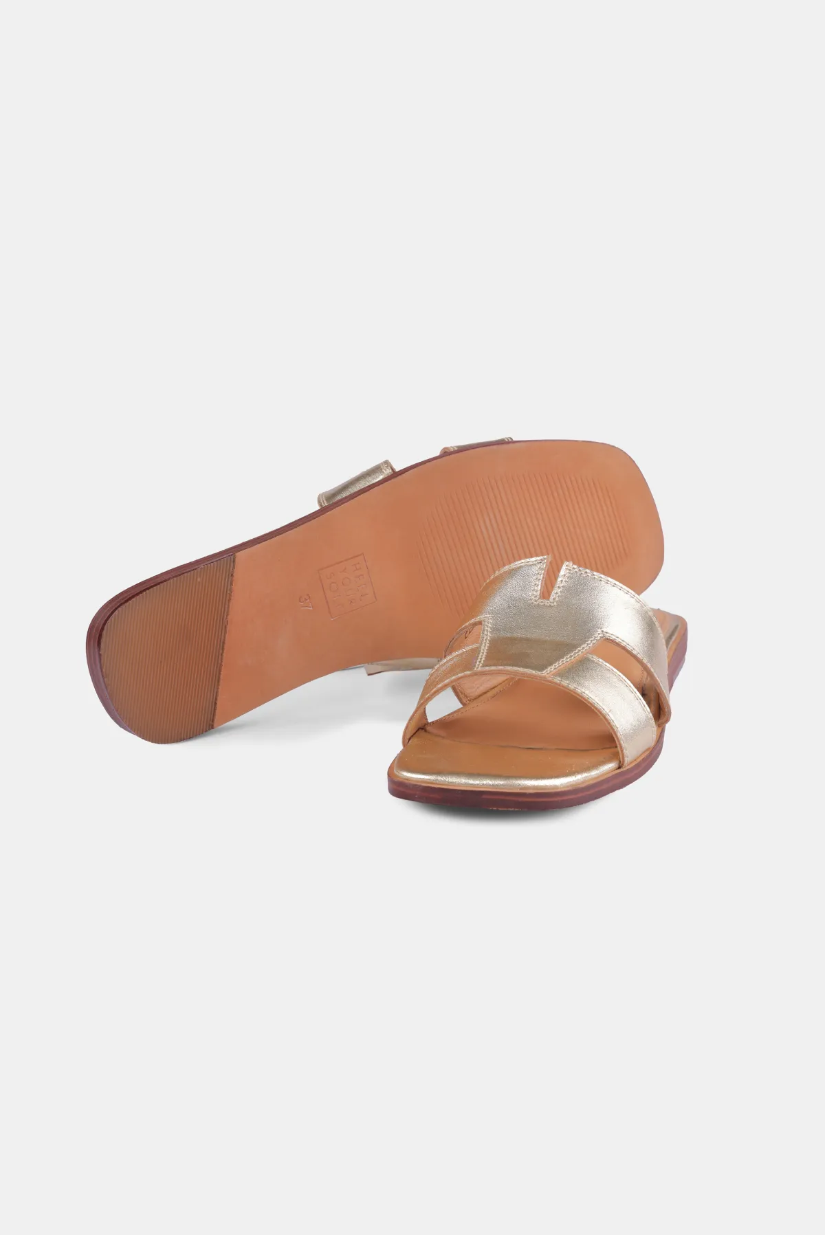Dory Flats - Light Gold