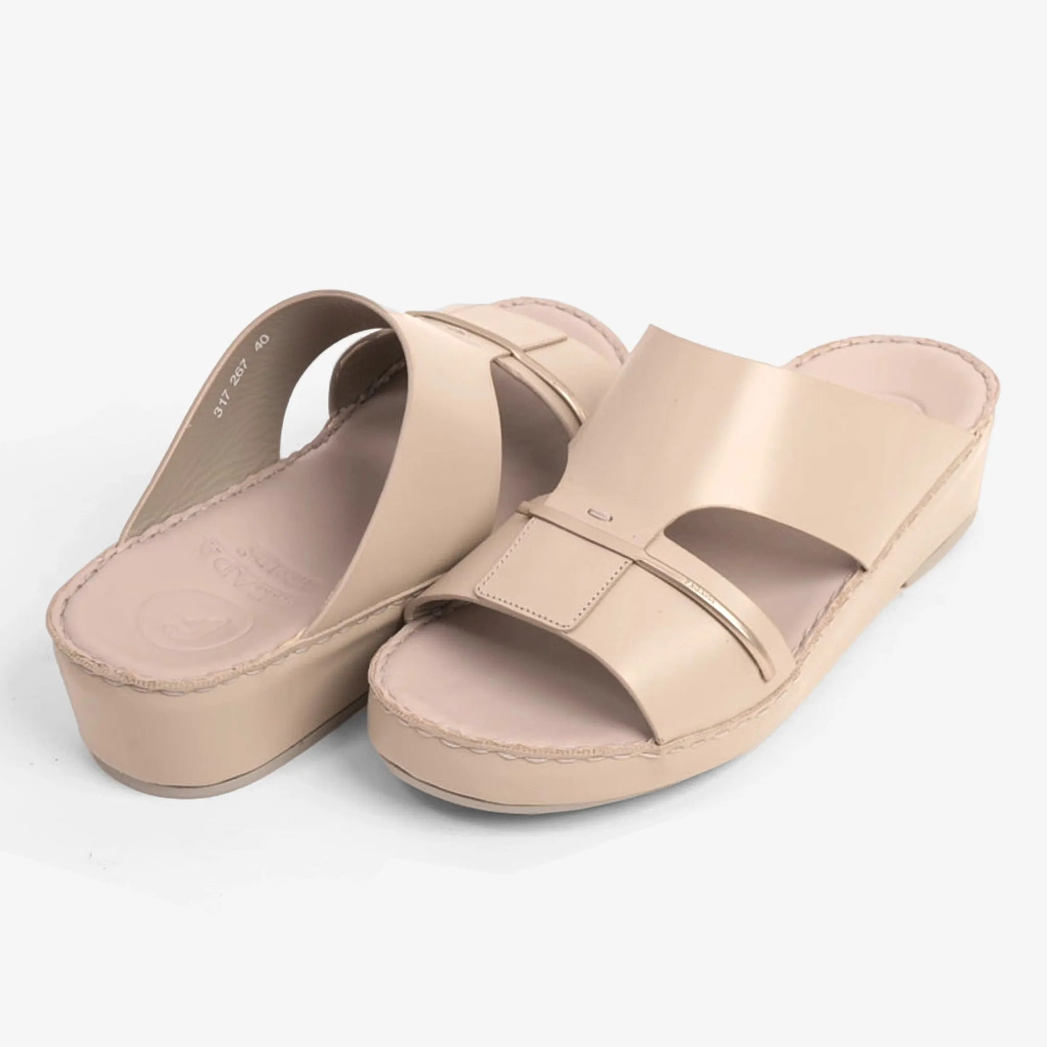 FARADA CLASSIC ARABIC SANDALS WITH GOLDEN DETAILING LIGHT-EARTH