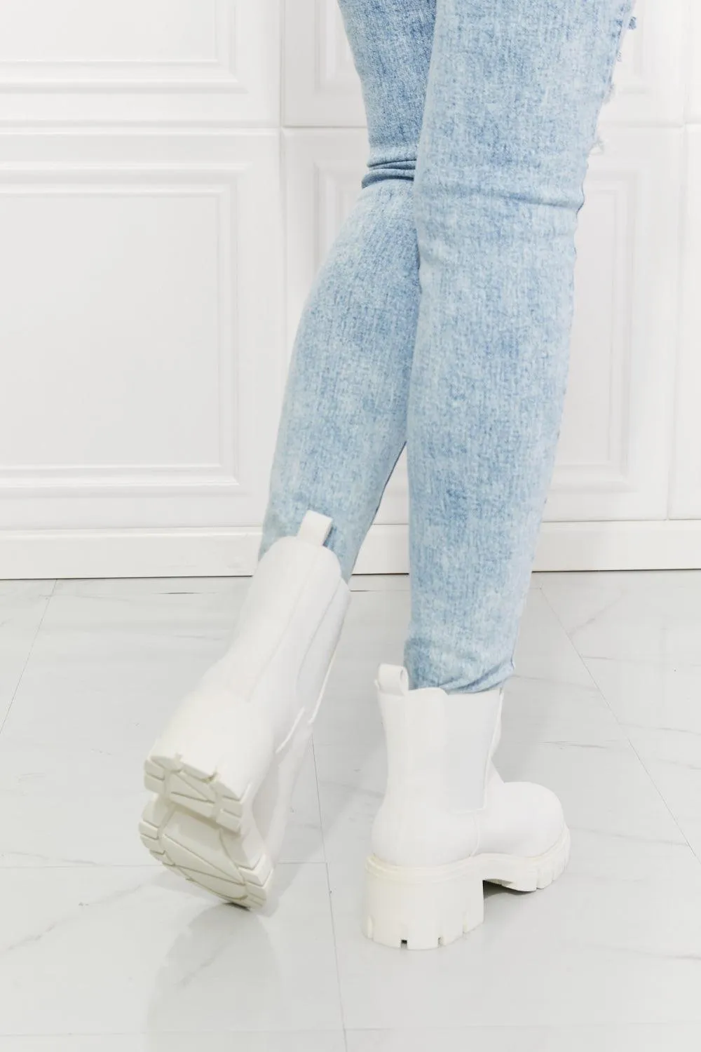 Matte Lug Sole Chelsea Boots in White