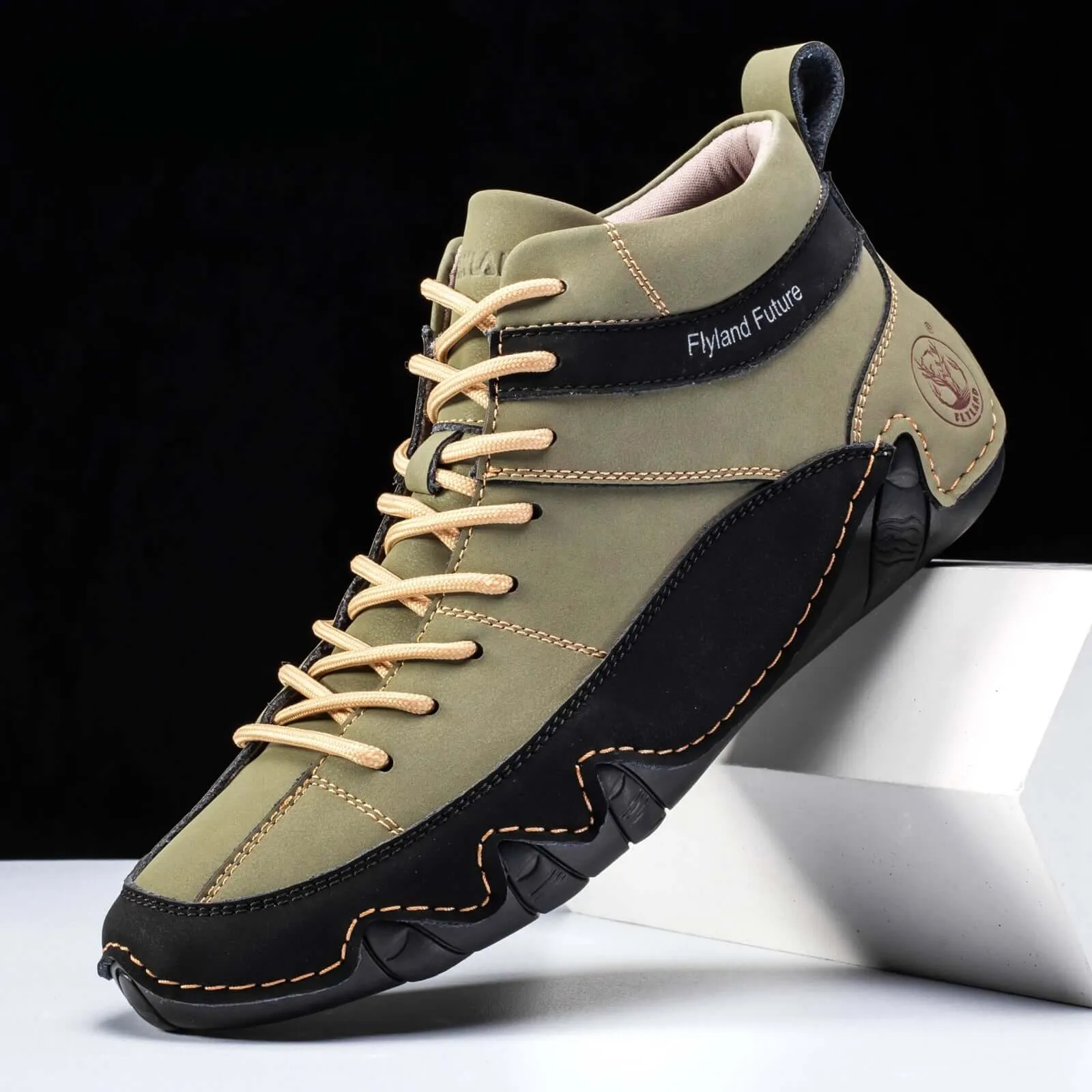 Men's Leather Athletic Sneakers with Wavy Grip Sole
