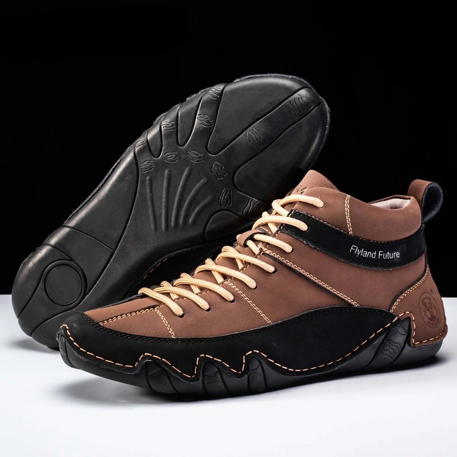 Men's Leather Athletic Sneakers with Wavy Grip Sole