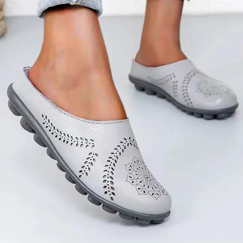 Nanccy Casual All-match Hollow Slippers