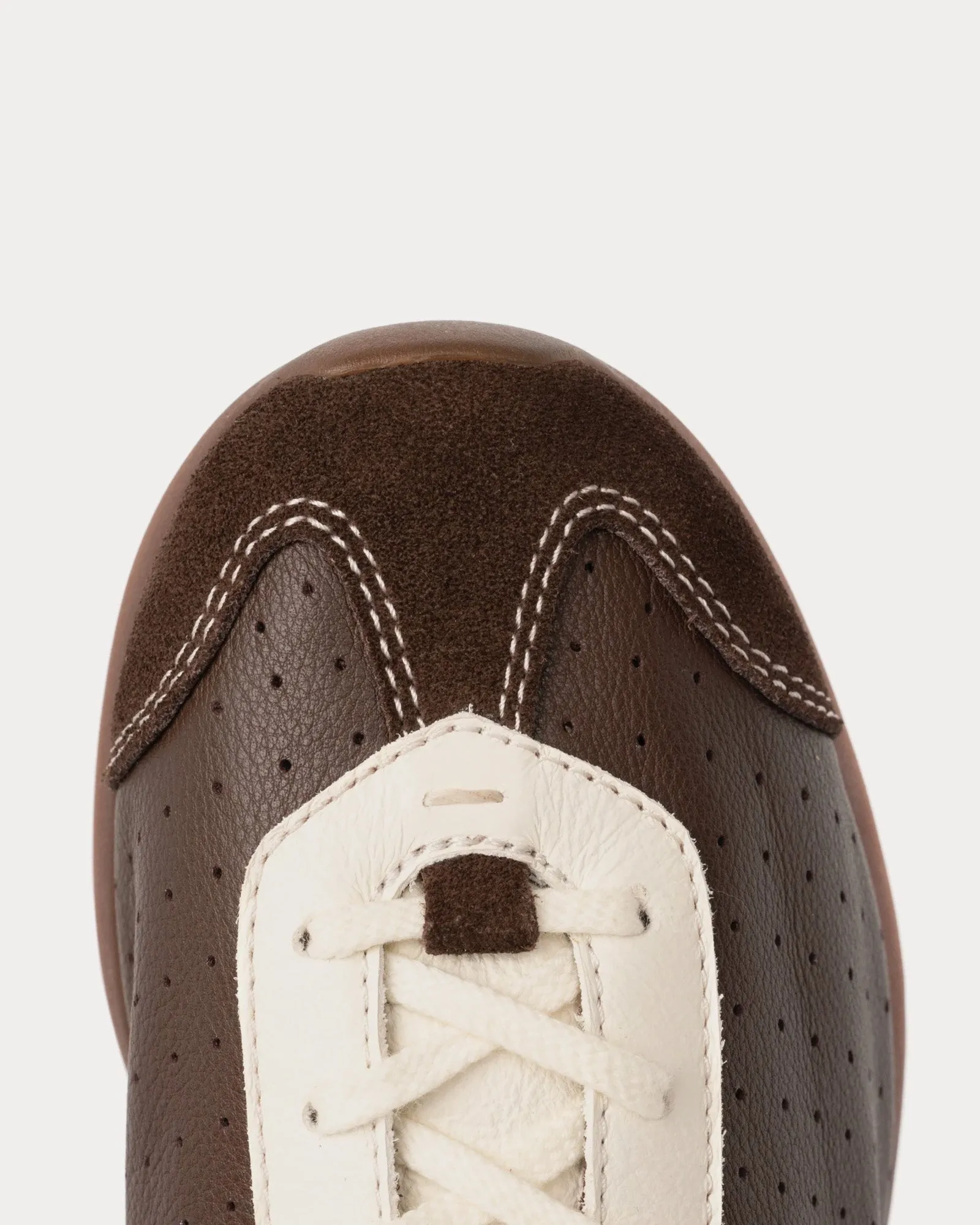 New Ballet Brown / Antique White Low Top Sneakers