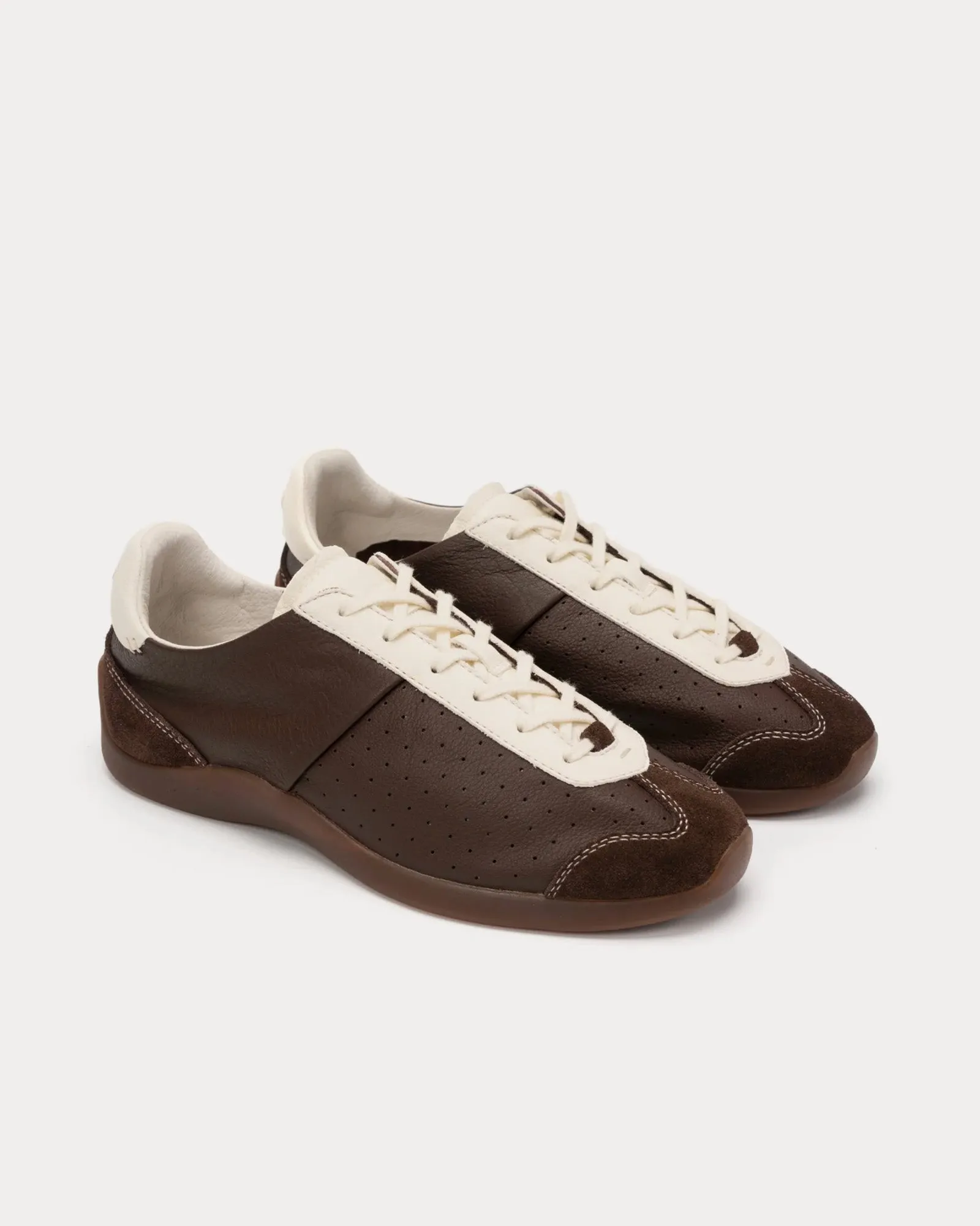 New Ballet Brown / Antique White Low Top Sneakers