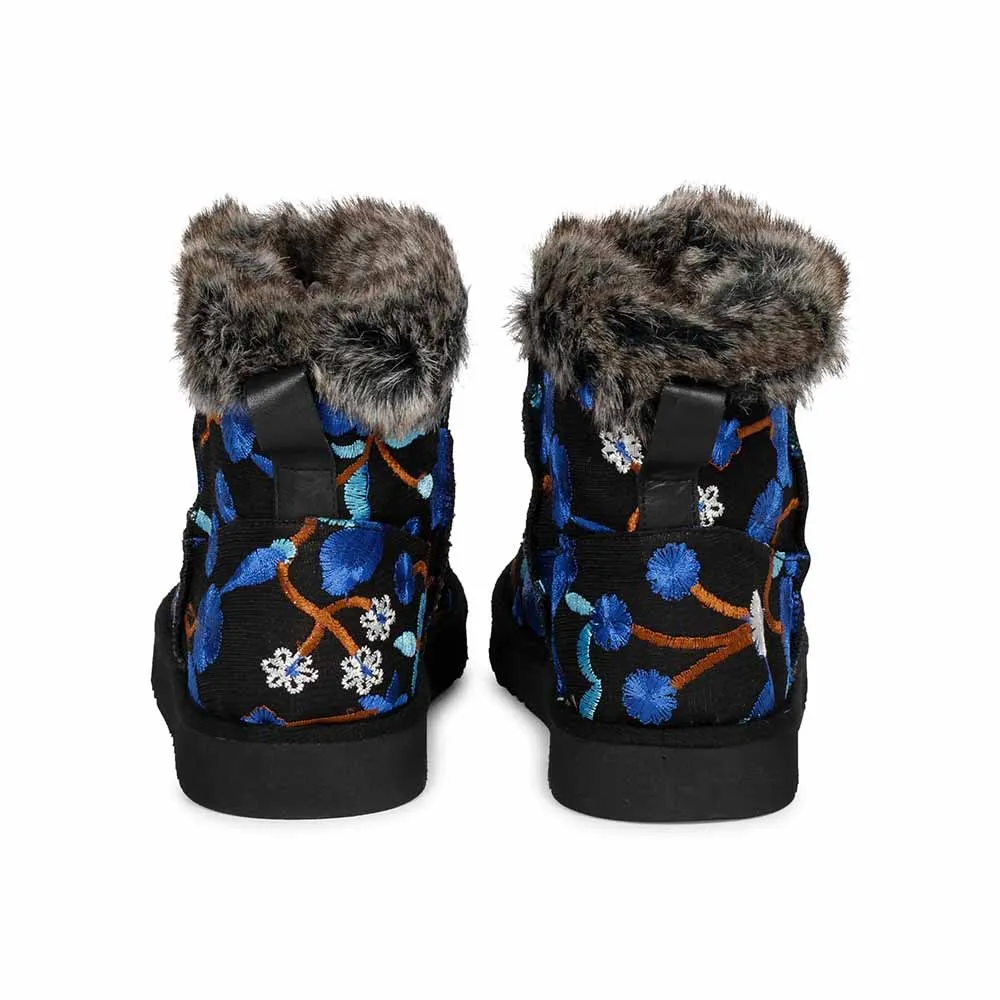 Saint G Embroidered Blue Suede Leather Snug Boots