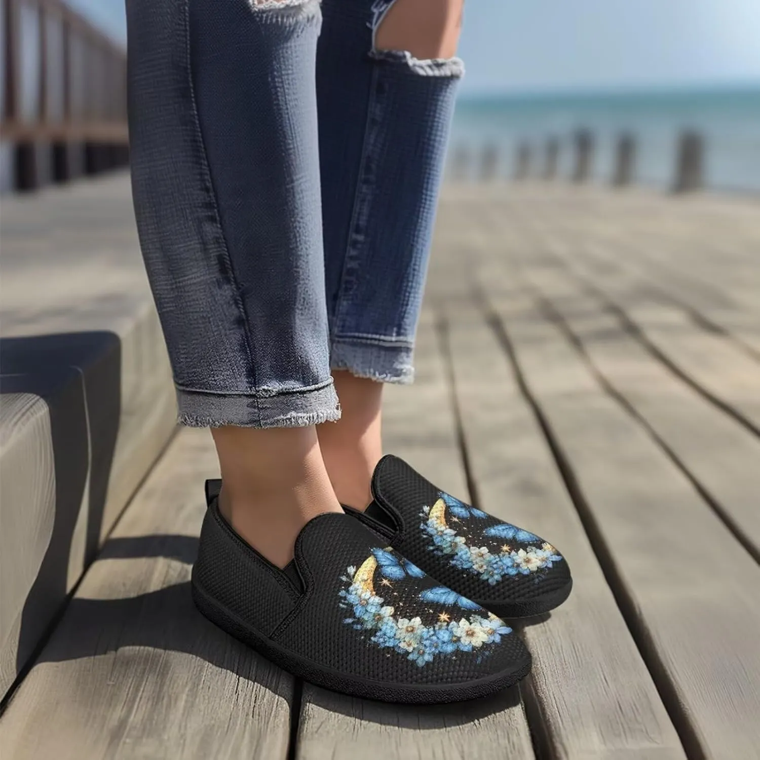 Slip On Shoes for Women Breathable Mesh Low Top Flats Lightweight Non-Slip Sneakers for Walking Work