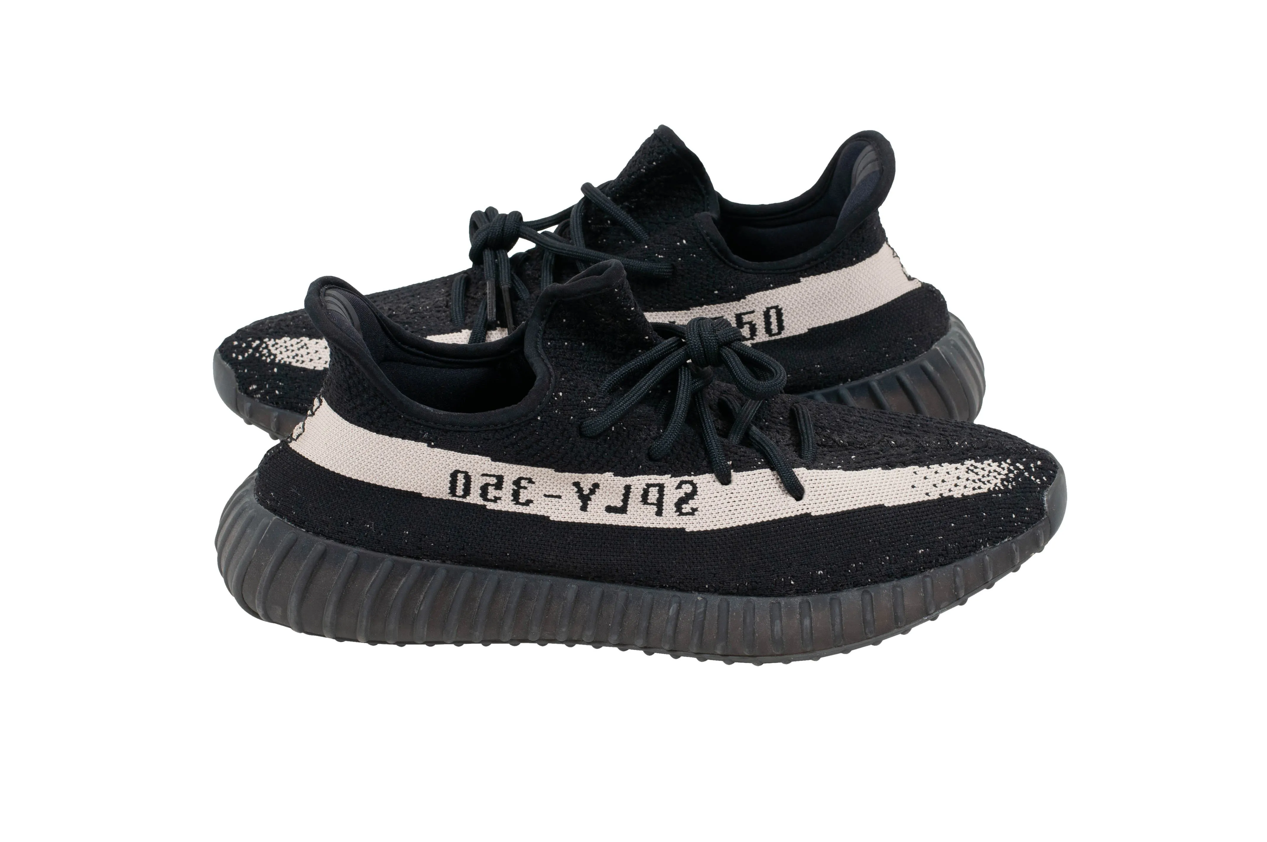 Yeezy Boost 350 V2 Core (Black/White)
